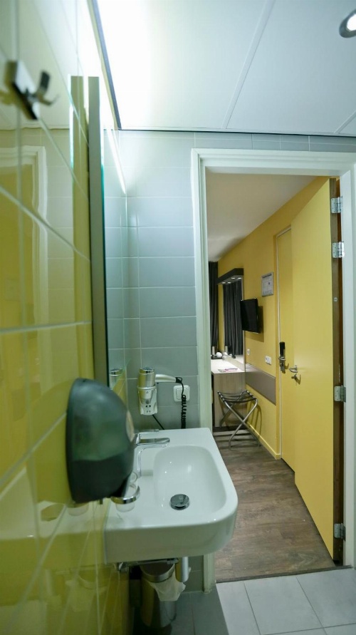City Hotel Amsterdam image 4